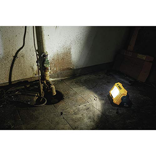 12V/20V MAX LED Work Light, 2000 Lumens, Cordless U981