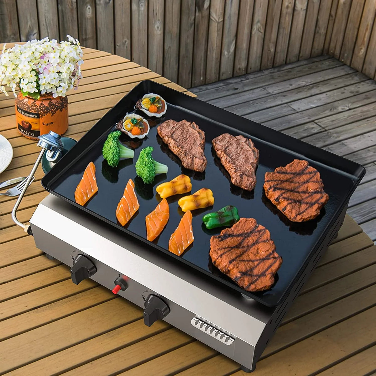 3 Burner Propane Gas Griddle with Side Shelves Z898