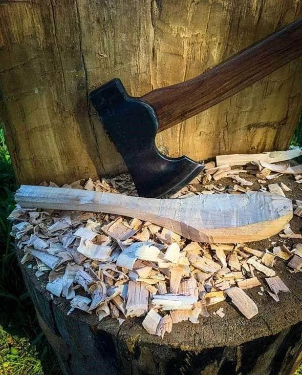 1.7# Wood-Craft Camp Carver Axe, 16x22 Curved Handle Axe R39236